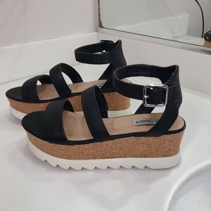 Steve Madden Kristen Black Leather Platform